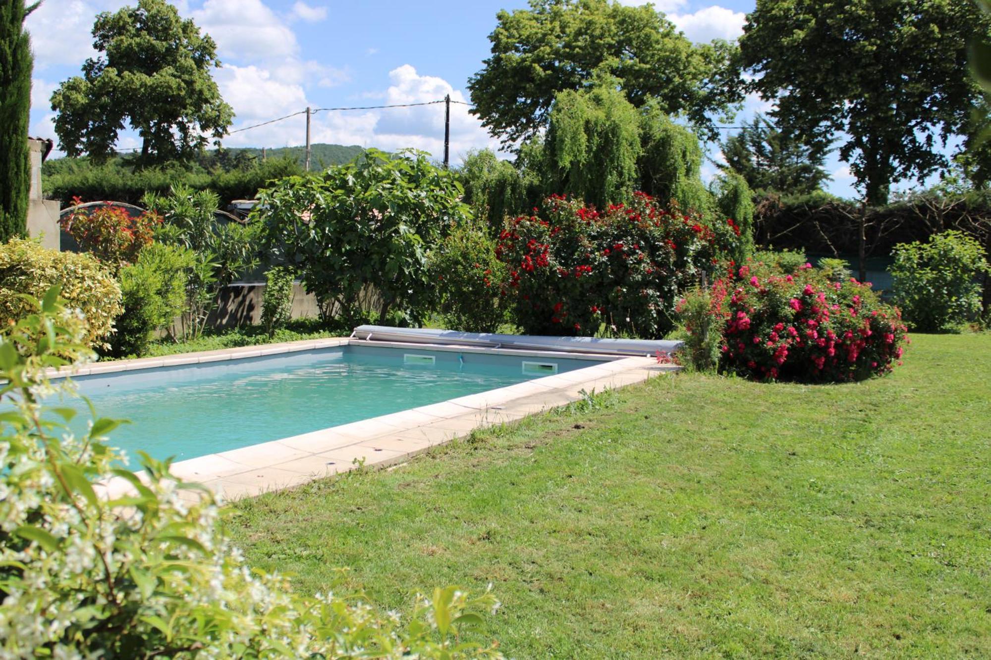 Aux Jardins D'Heloise Villa Crest Luaran gambar
